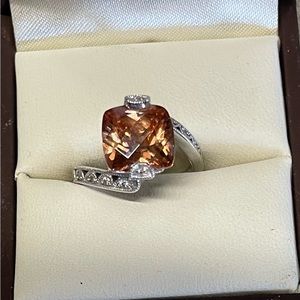 CZ topaz ring size 6